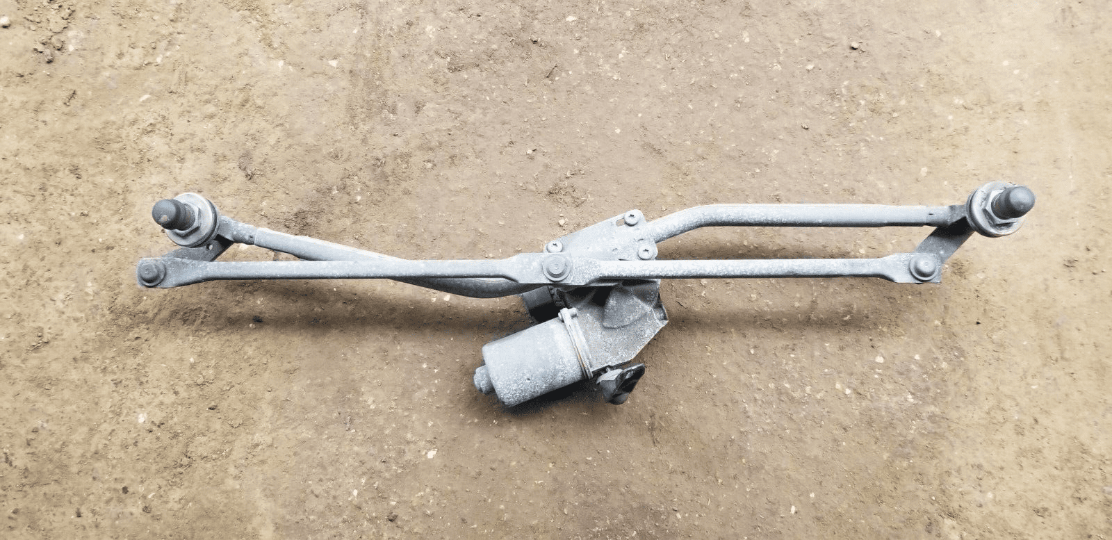 Mercedes Sprinter 2015 Wiper W906 Wiper Motor Front |O - Image 4