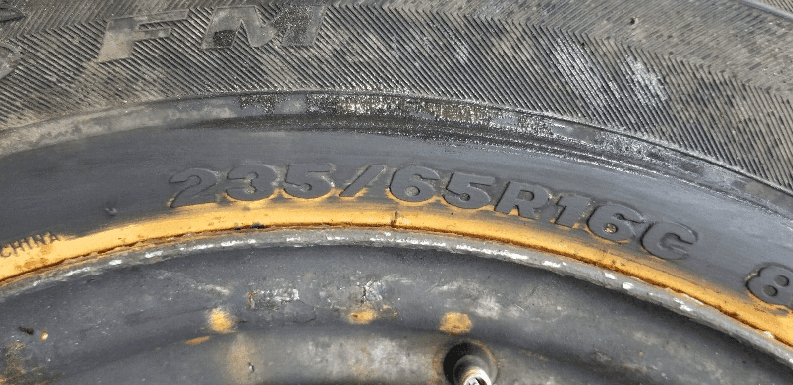 MERCEDES SPRINTER W906 STEEL WHEEL & TYRE 235/65R16C A0014014802 - Image 6