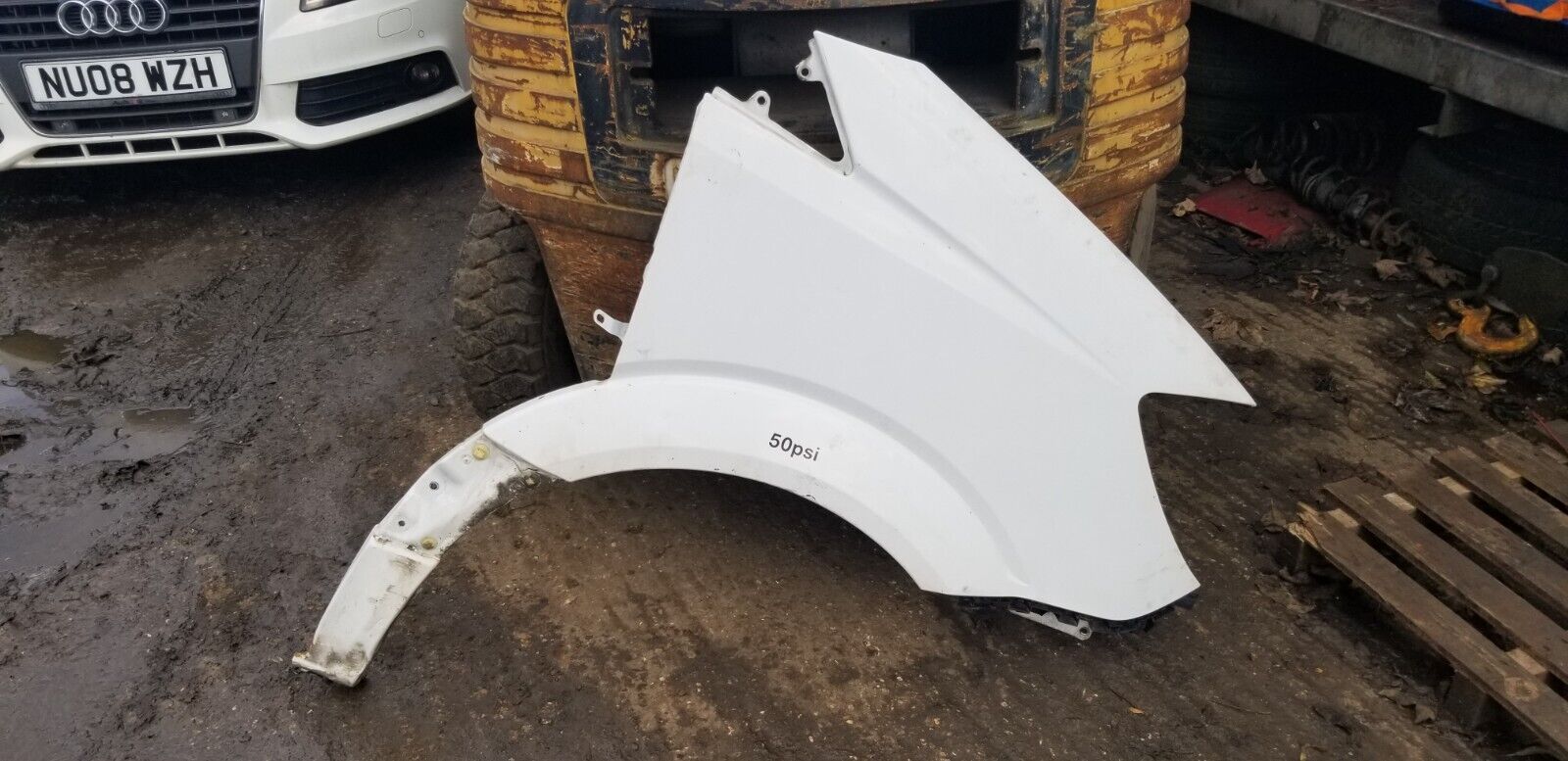 Mercedes-Benz Sprinter W906 Front Right O/S Side Panel Wing Fender White