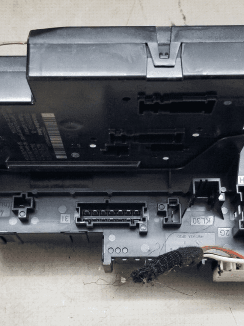 Side connector view Mercedes W207 SAM control module A2129005401
