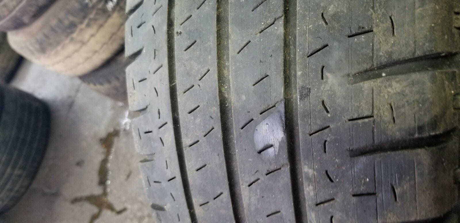 Michelin Agilis 235/65/16c Tyre - Image 7