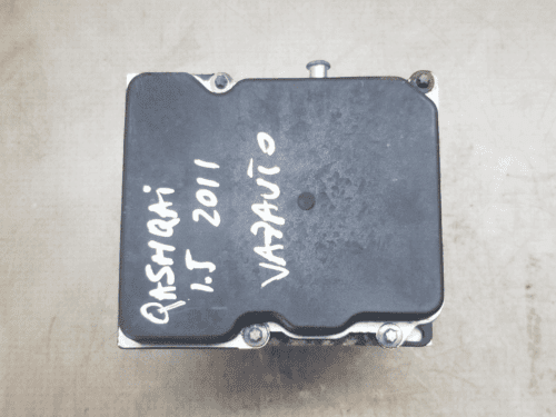 Nissan Qashqai ABS pump 1.5L 2006–2014 front view