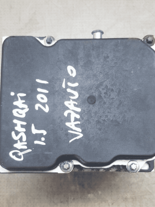 Nissan Qashqai ABS pump 1.5L 2006–2014 front view