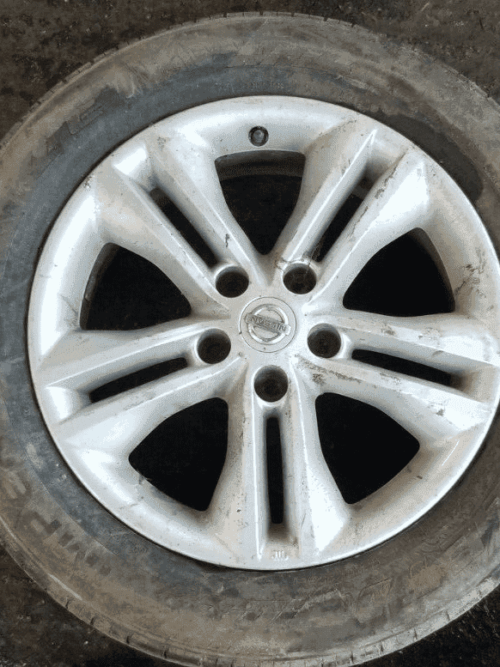 NISSAN QASHQAI J10 17" ALLOY WHEEL WITH TYRE 215/60R17 40300BR07A