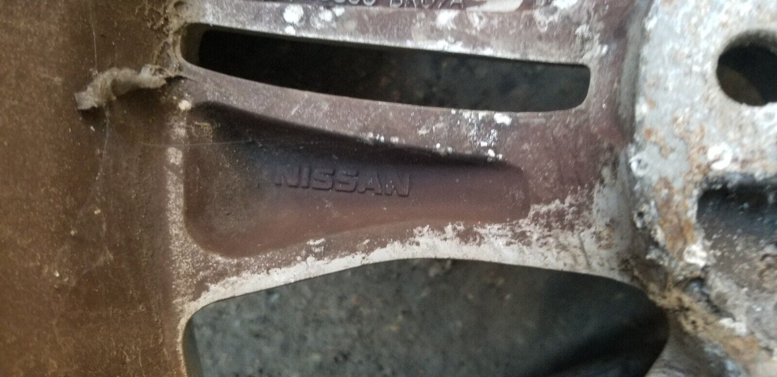 NISSAN QASHQAI J10 17" ALLOY WHEEL WITH TYRE 215/60R17 40300BR07A - Image 8