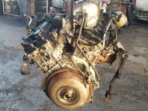 Nissan  3.5 l engine V6 Petrol