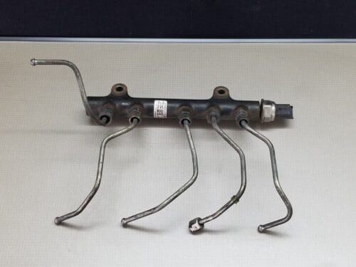 PEUGEOT 308 1.6 HDI DIESEL FUEL RAIL 9684753080-02 DELPHI 94675G 01 2008-2013