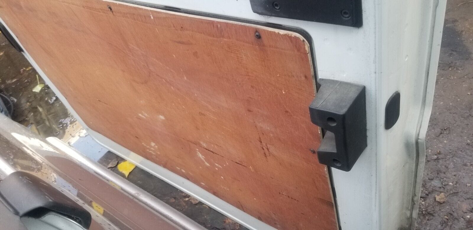 Peugeot Boxer Passenger Side Loading Door 2018 - Image 11