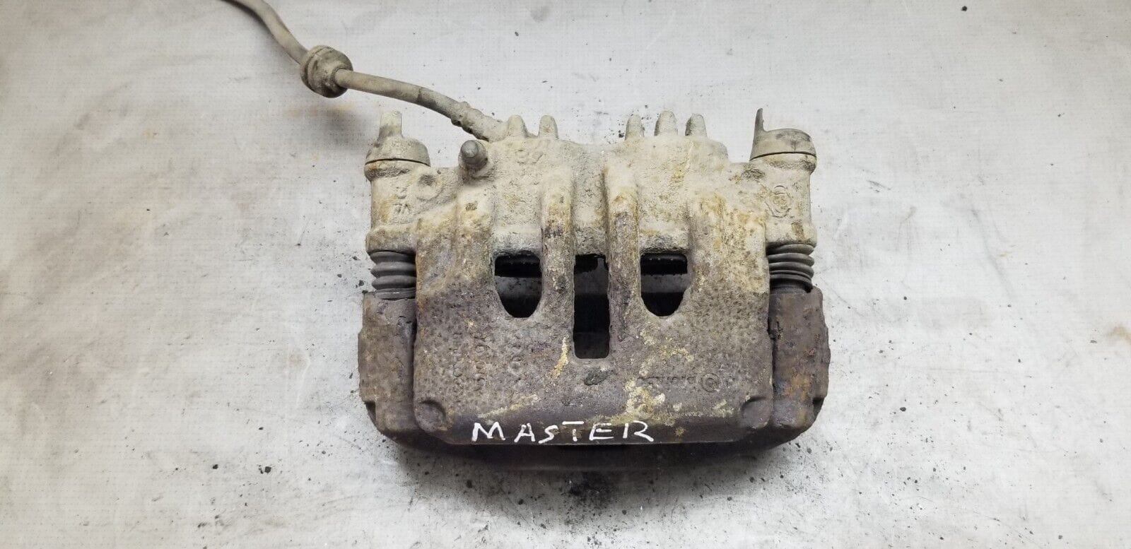 RENAULT MASTER Brake Caliper Drivers Front 2015 2.3 Diesel