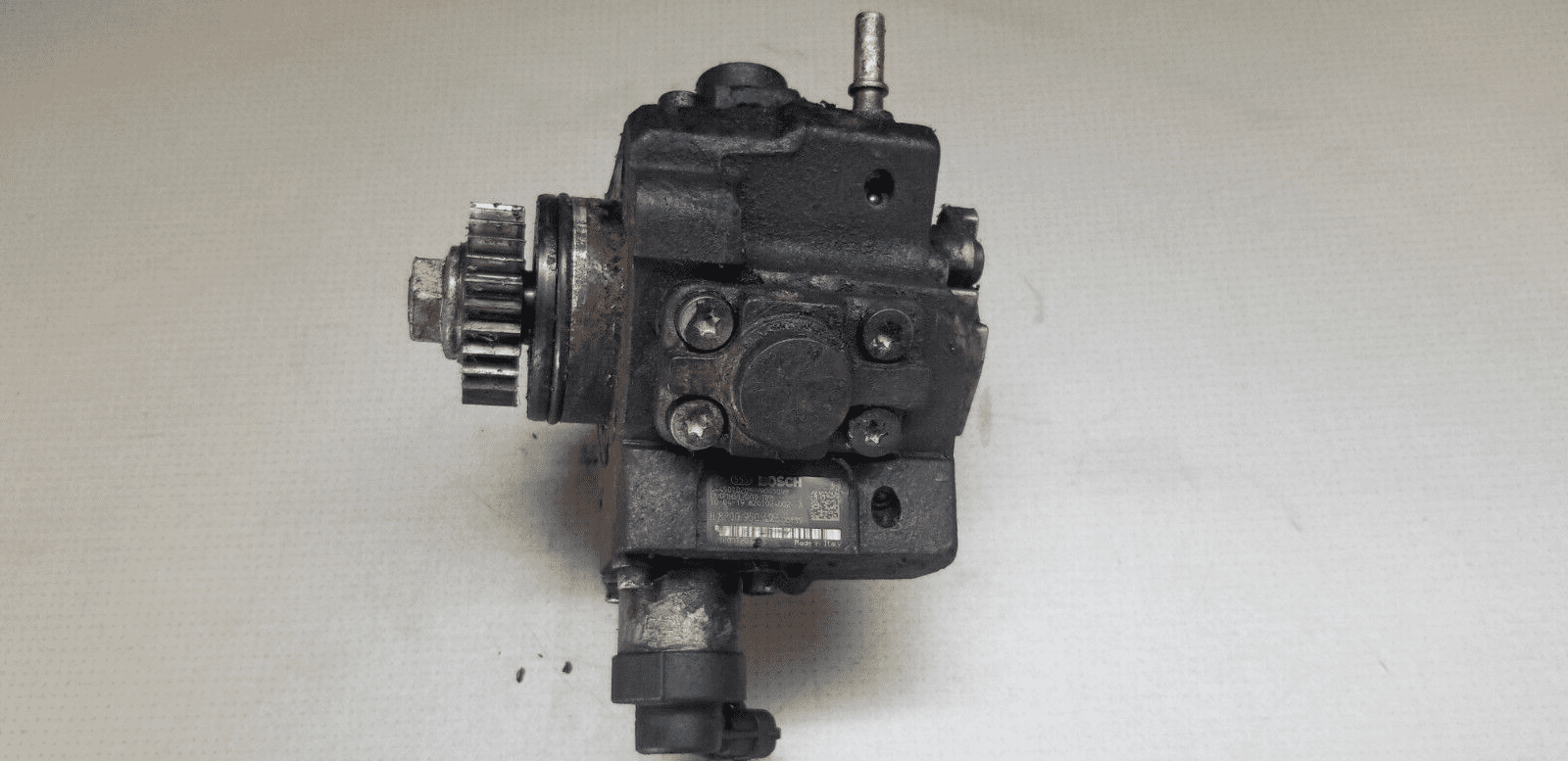 Renault Master Diesel Fuel Injection Pump H8200950493 0445010205 - Image 3