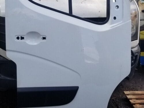 RENAULT MASTER MK3 2014 DRIVER SIDE FRONT BARE DOOR IN WHITE