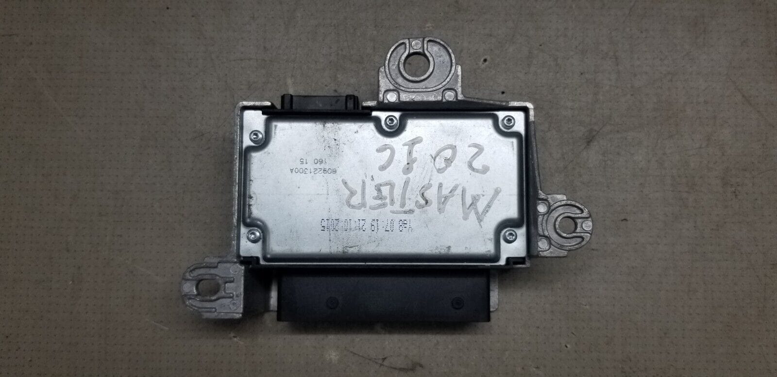 Renault Master MK3 Drivers Airbag ECU 8201448823- 2011 -2016 - Image 3
