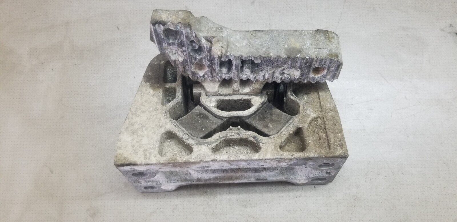 RENAULT MASTER MOVANO B Engine Mount Front Right 2.3 112108180R - Image 4