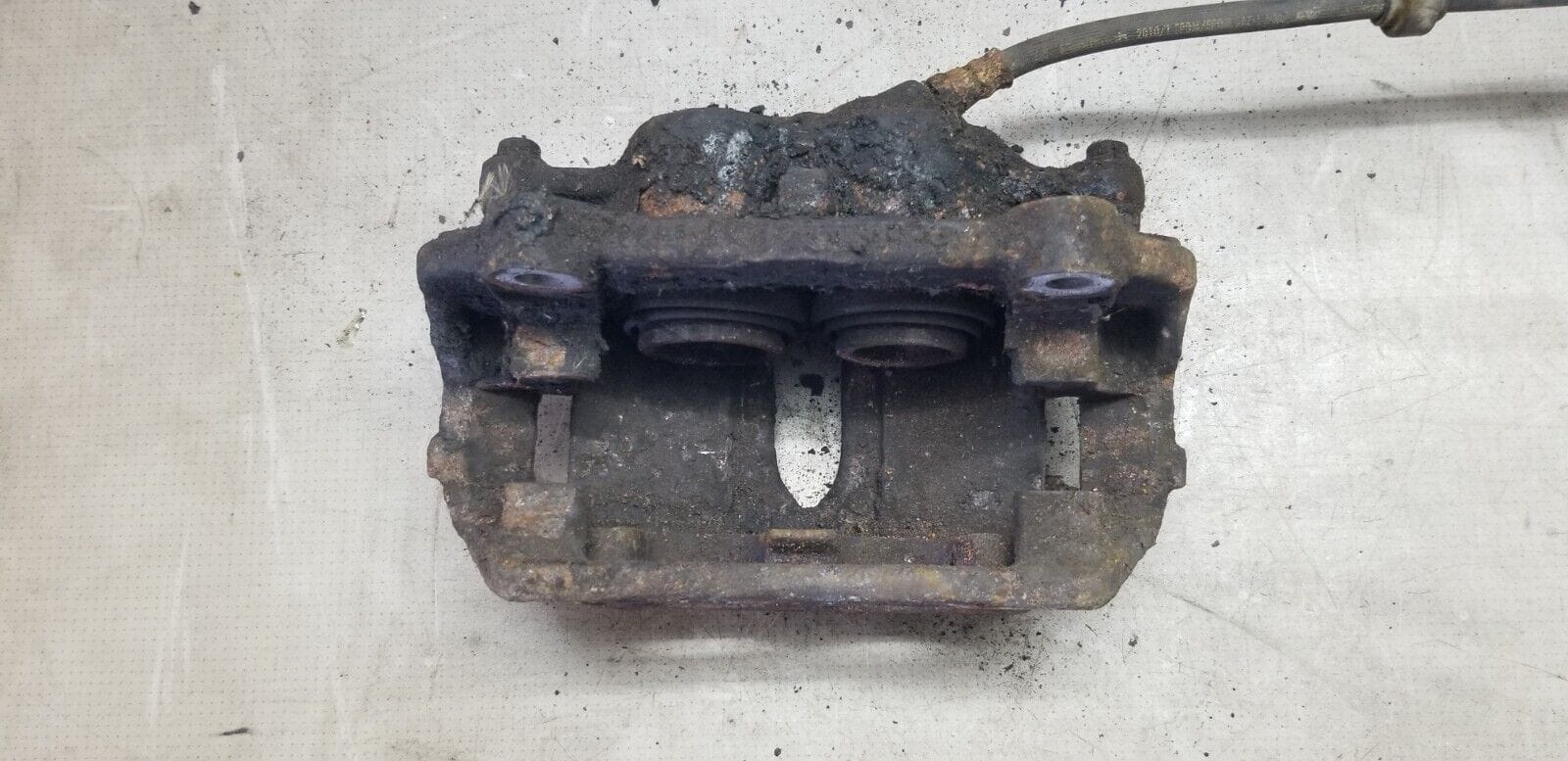 RENAULT TRAFIC BRAKE CALIPER FRONT RIGHT 2.0 DIESEL MK2 2007 - 2014 - Image 3