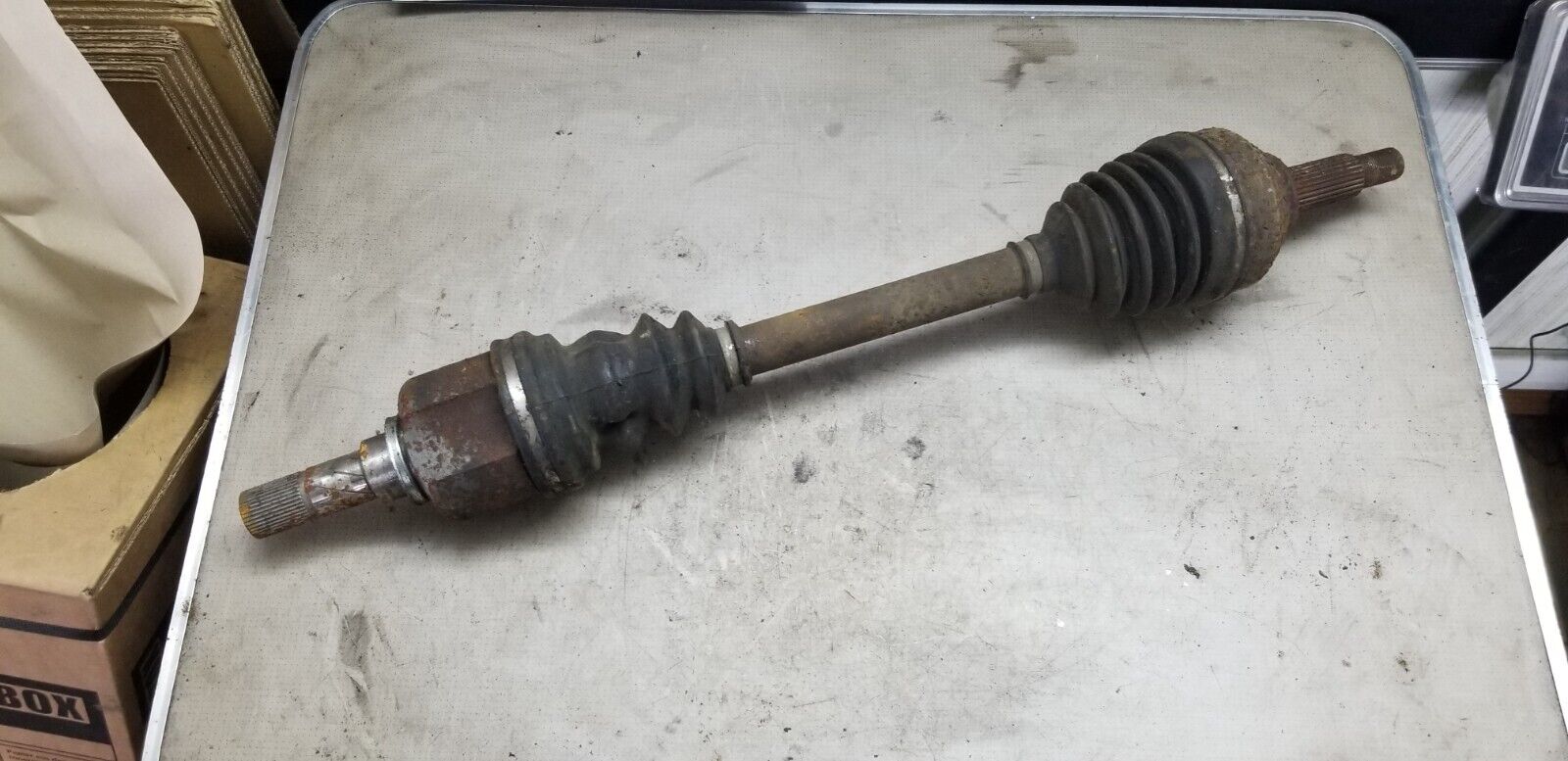 Renault Trafic front passenger driveshaft for 2010 2.0L diesel manual