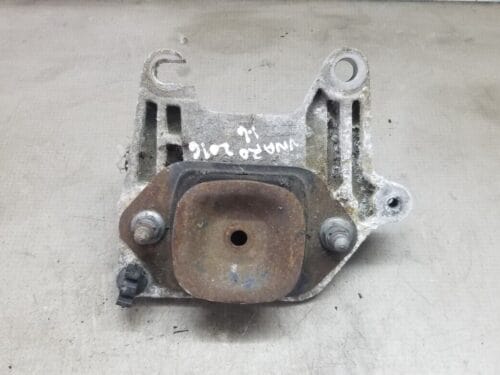 RENAULT TRAFIC Engine Mount Bracket 2016 1.6 Diesel 93455374