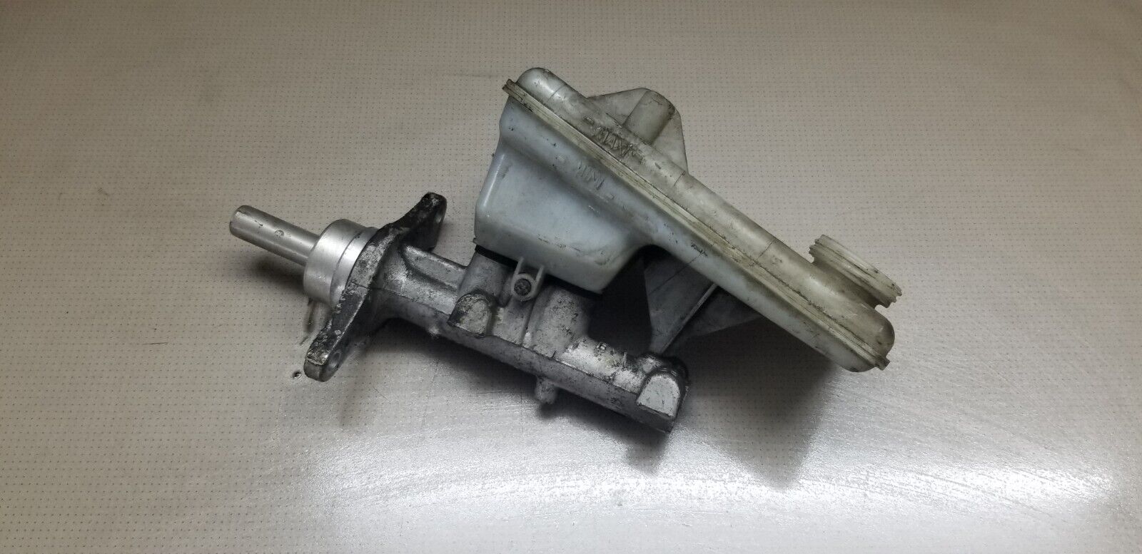 RENAULT TRAFIC MK2 2001-2016 1.9 BRAKE MASTER CYLINDER 32067008 - Image 4