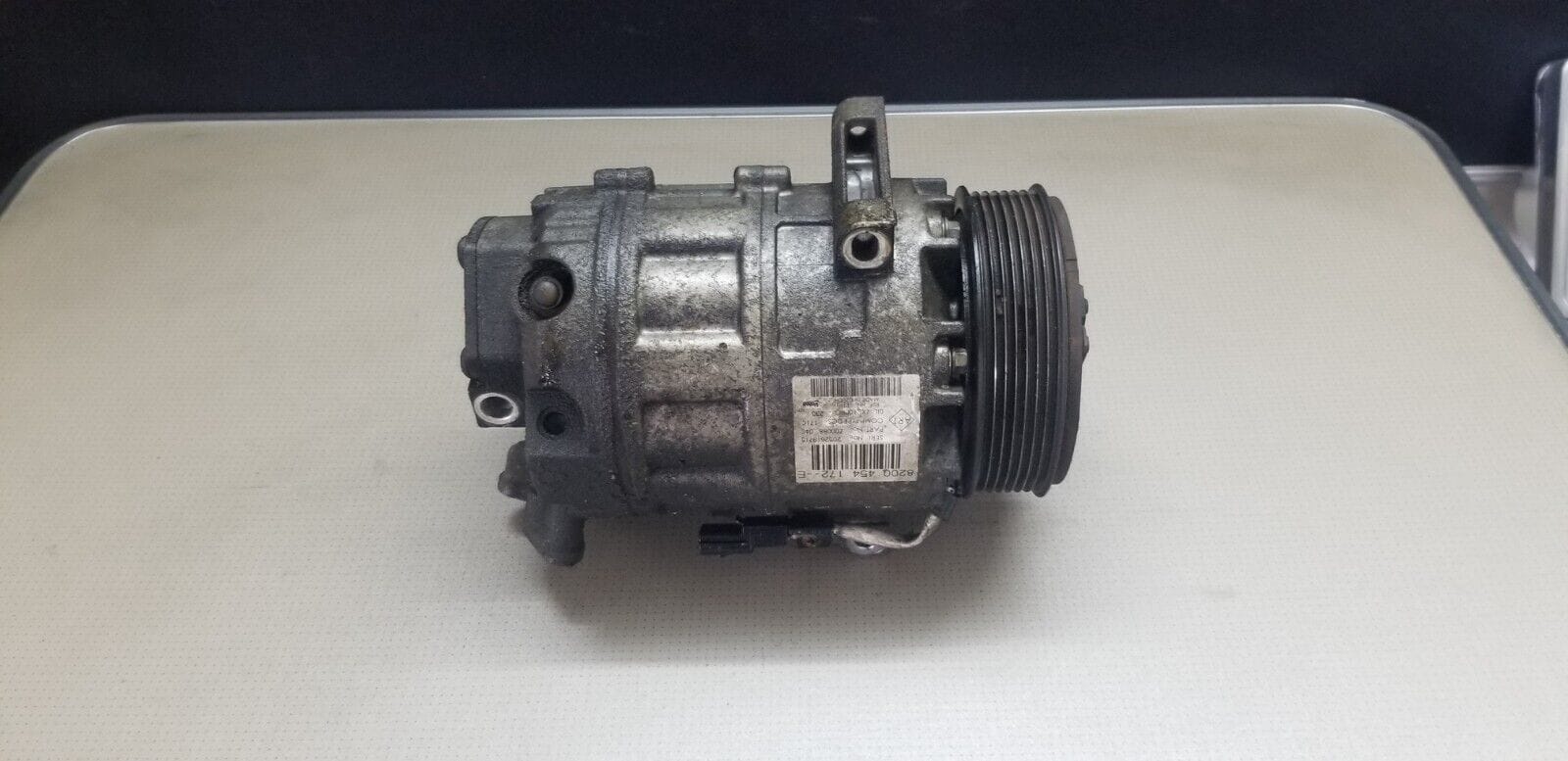 RENAULT TRAFIC / VAUXHALL VIVARO 2006-15 2.0 D A/C COMPRESSOR PUMP 8200454172-E - Image 3