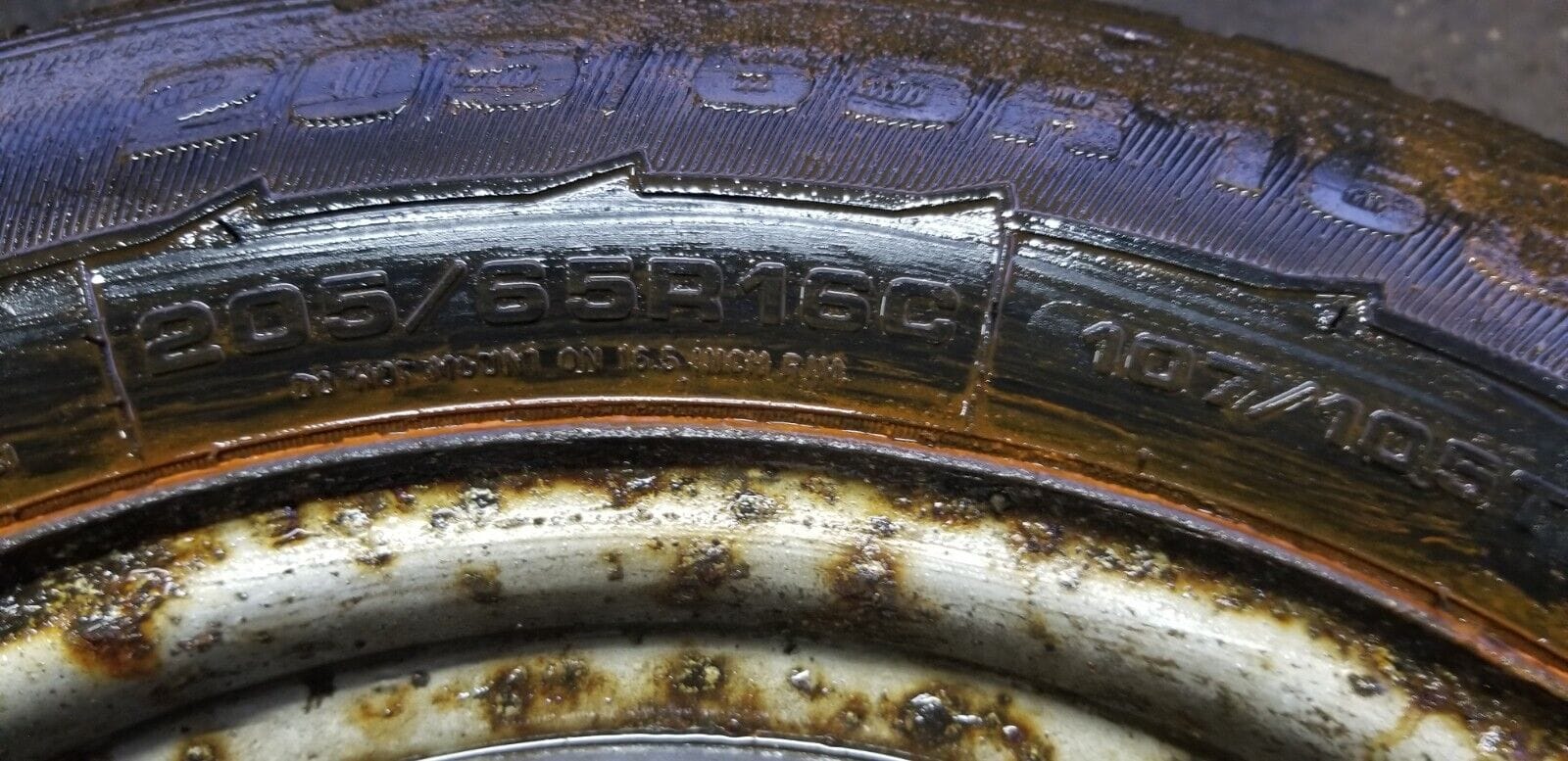 RENAULT TRAFIC VAUXHALL VIVARO PRIMASTAR WHEEL AND TYRE 205 65R R16C 2001 - 2013 - Image 4