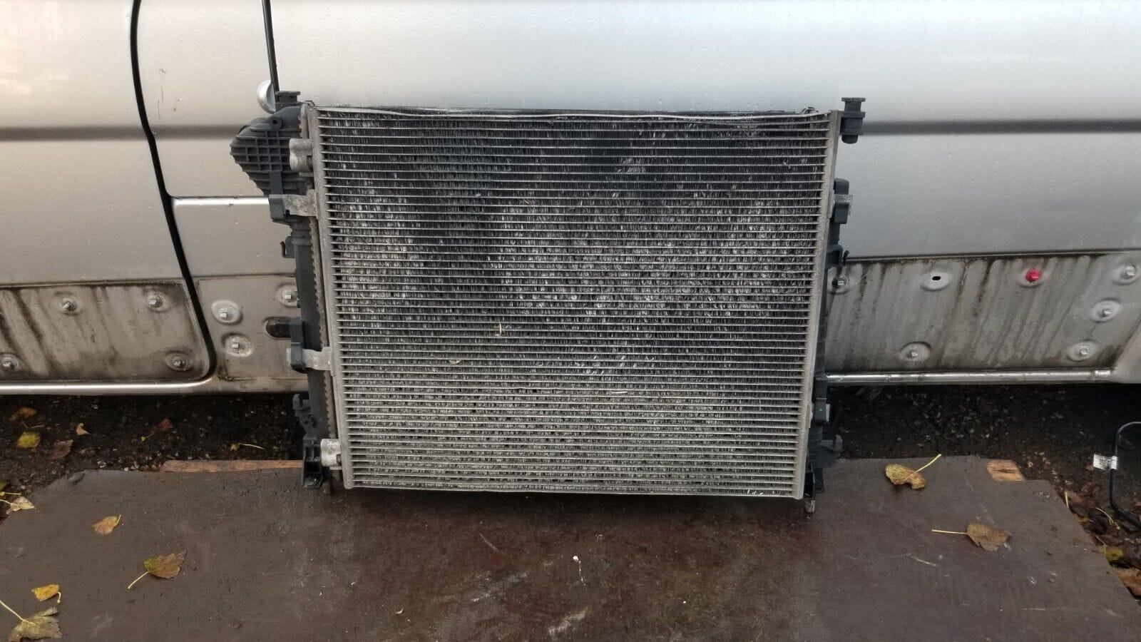 RENAULT TRAFIC / VIVARO Radiator Pack Assembly 2.0 Diesel