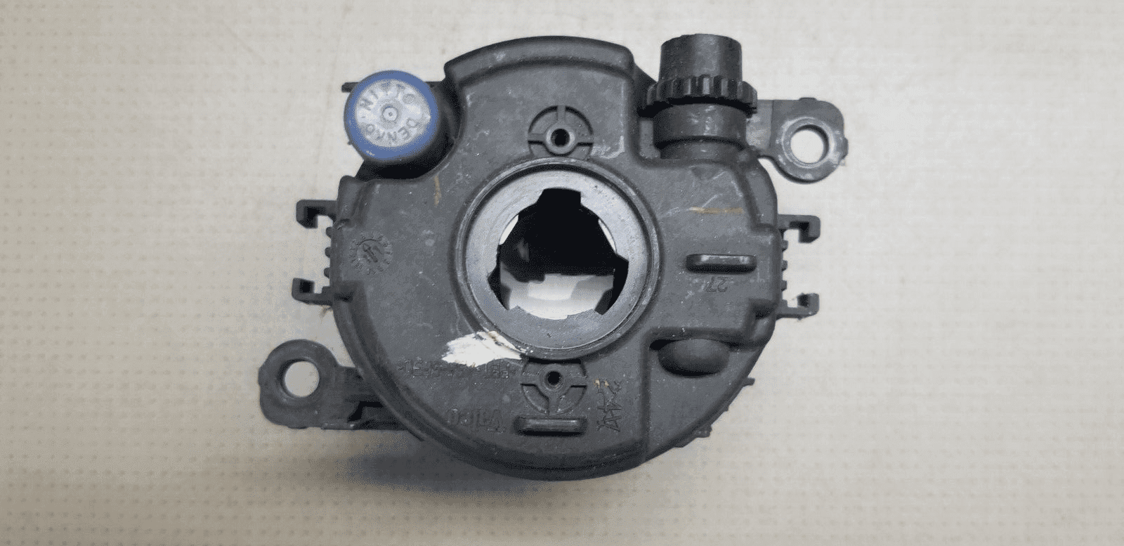 Renault Scenic Front Bumper Left Fog Light 2016 TO 2020 8200074008 Genuine - Image 7