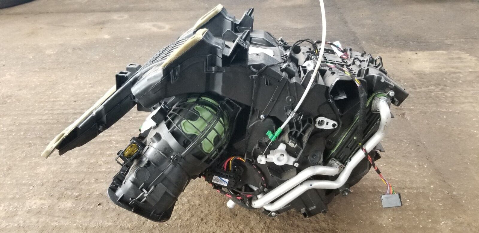 Renault Trafic MK3 2015-22 Heater Matrix Box with Air Con |O - Image 5