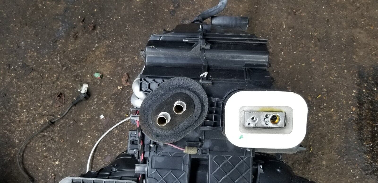 Renault Trafic MK3 2015-22 Vivaro B Heater Matrix Box with Air Con - Image 5