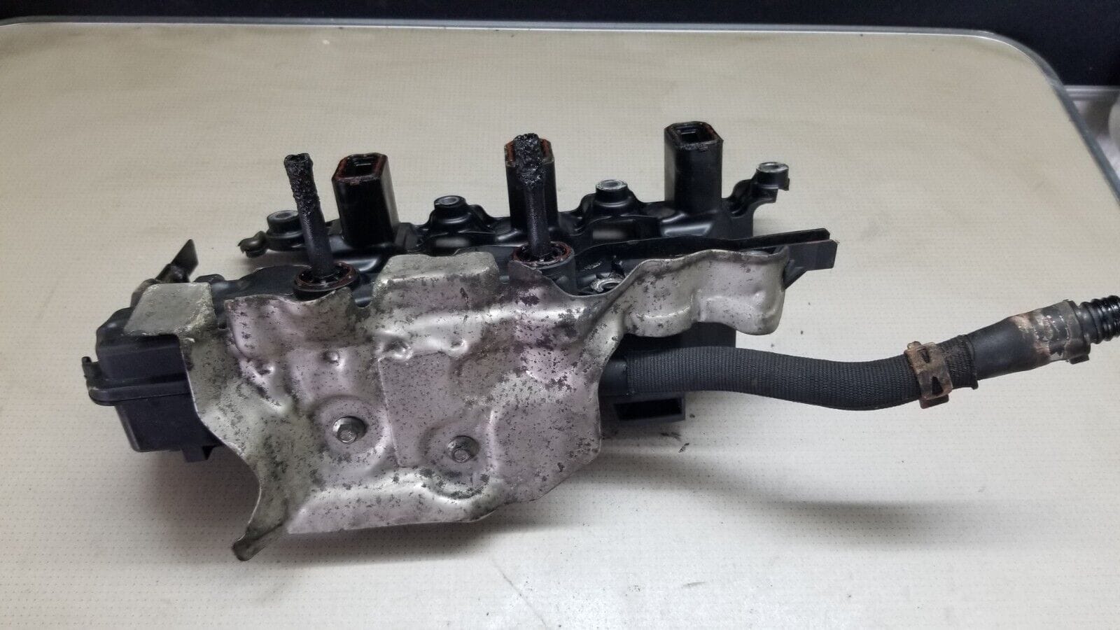 Renault Trafic / Vivaro intake manifold 8200836881 genuine 2.0 dCi - Image 4