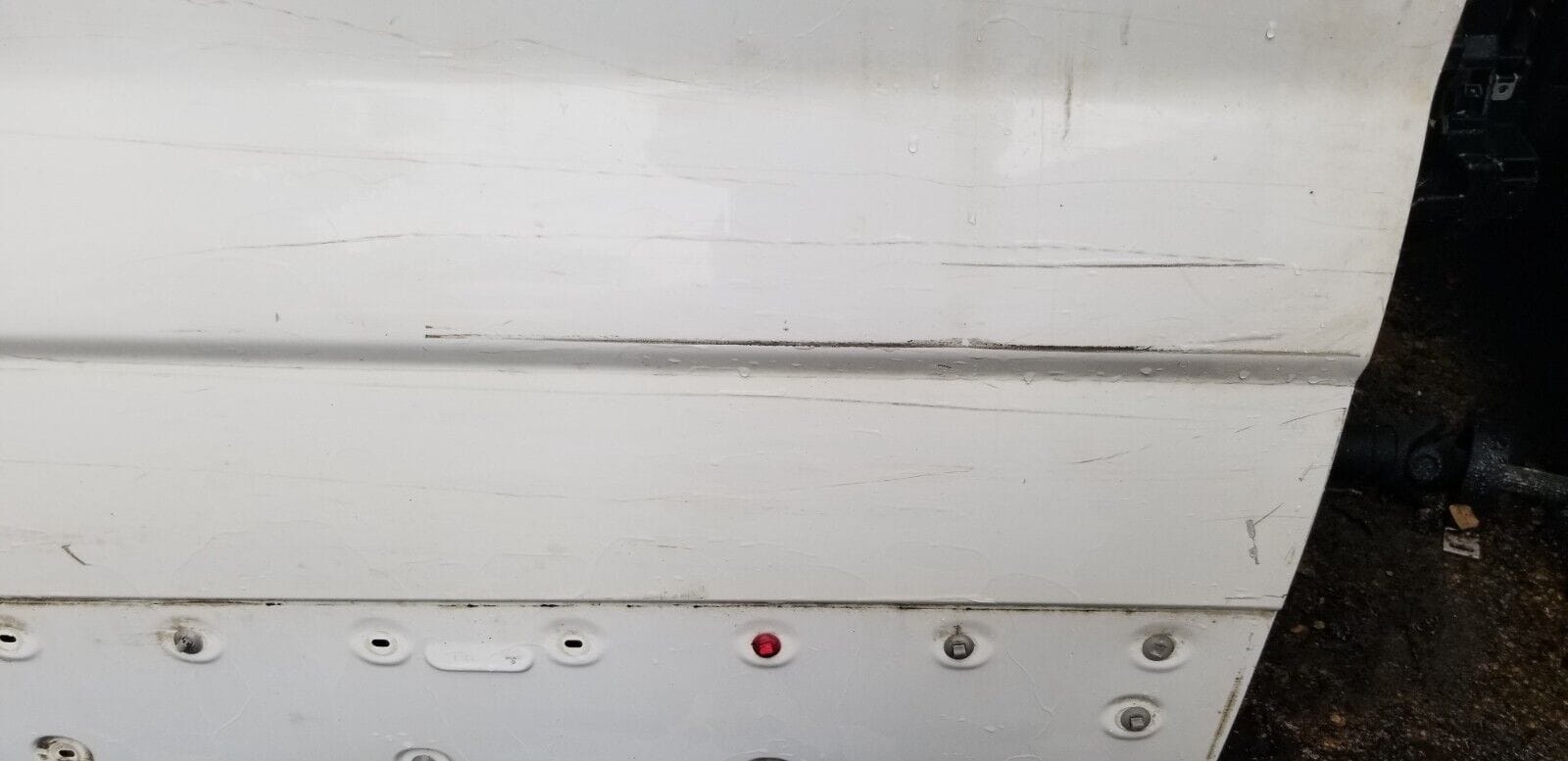 Side Sliding Door Loading Vauxhall Vivaro White - Image 3