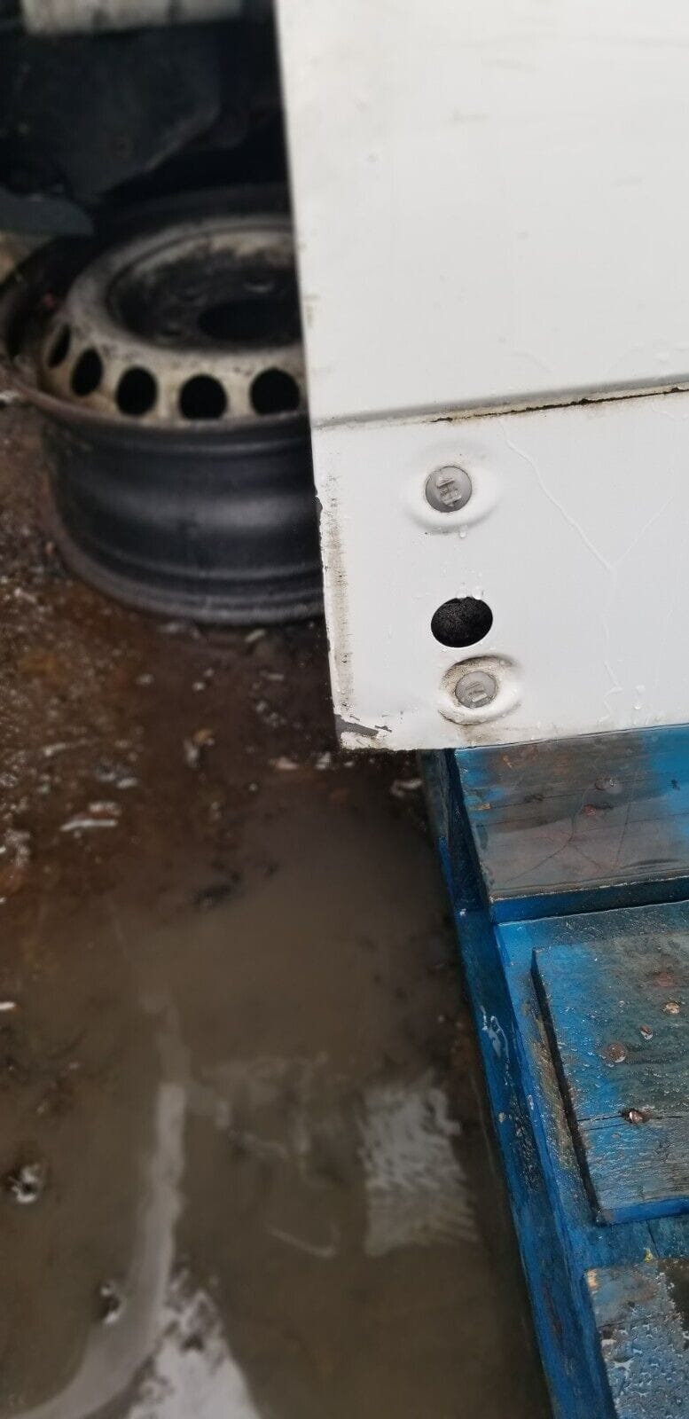 Side Sliding Door Loading Vauxhall Vivaro White - Image 4