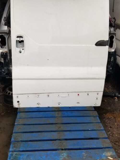 Side Sliding Door Loading Vauxhall Vivaro White