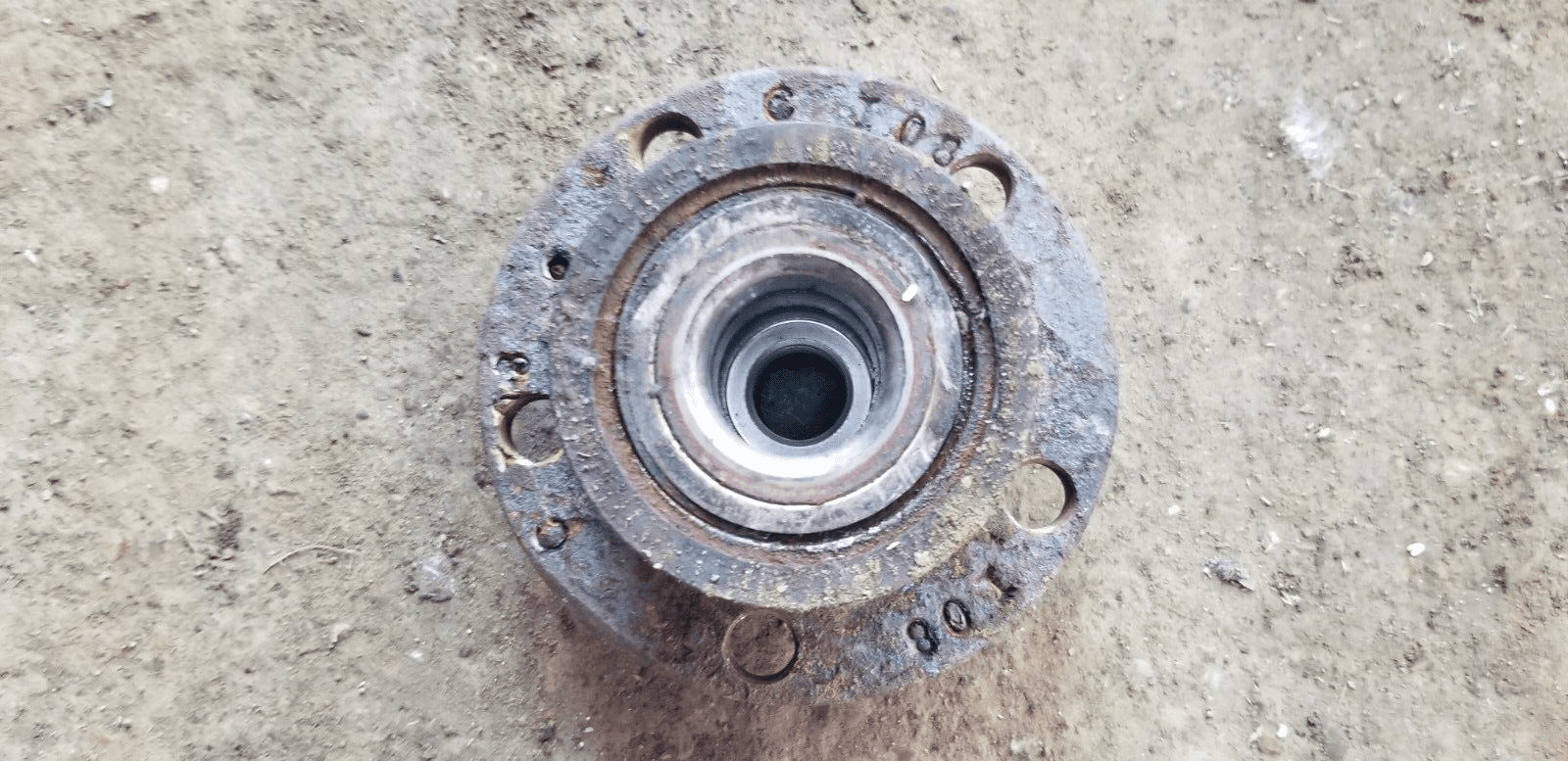 Skoda Rapid 2016 1.6 Diesel Wheel Hub Rear |O - Image 3