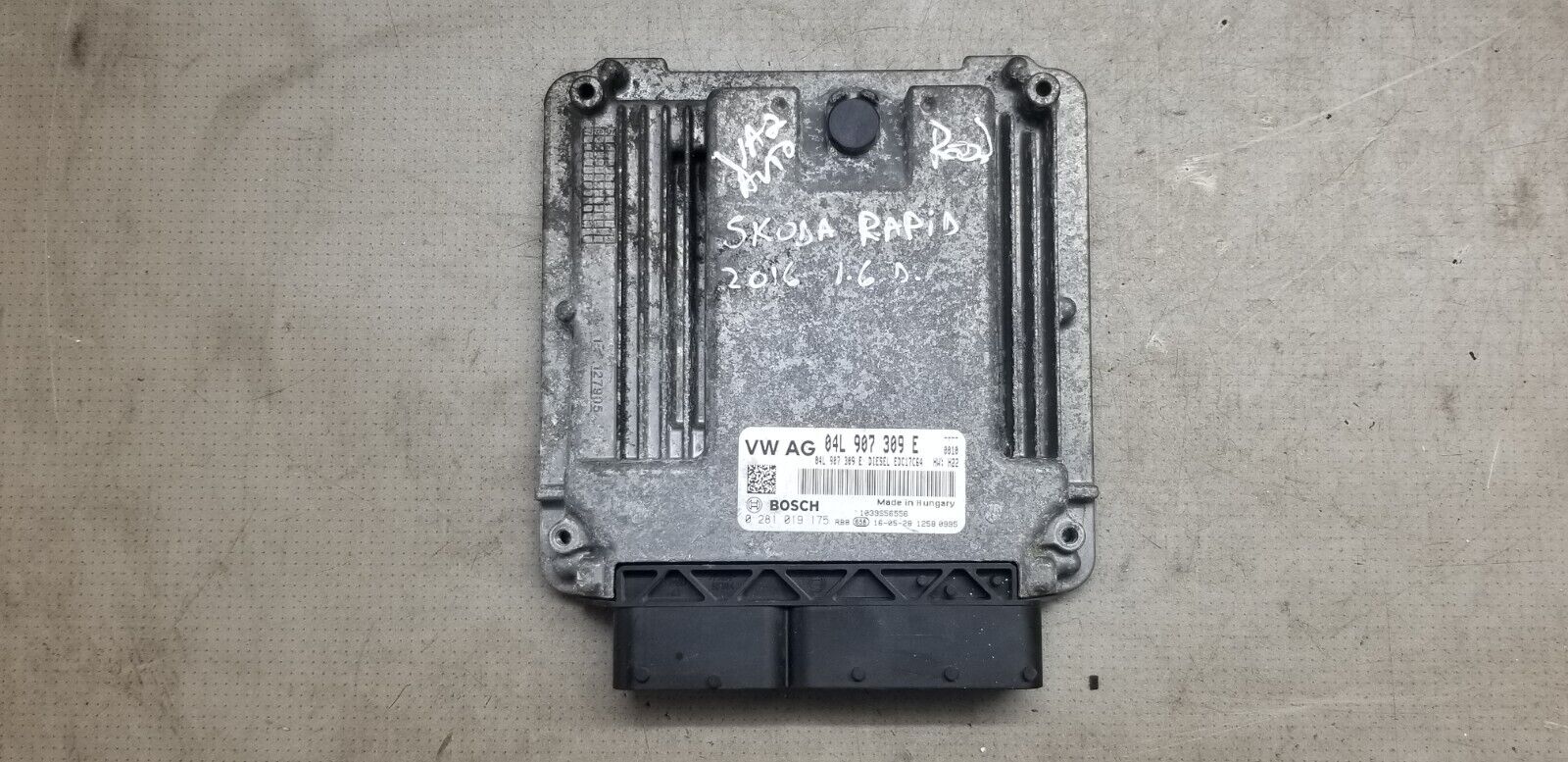 Skoda Rapid 2016 1.6 TDI Diesel ECU Kit + Key 04L907309E - Image 3