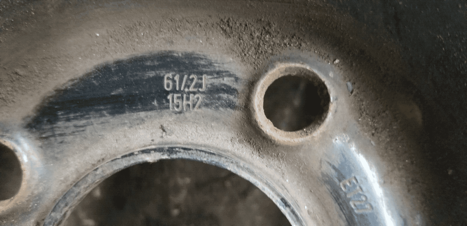 STEEL WHEEL AND TYRE 195/65R15 - Image 5