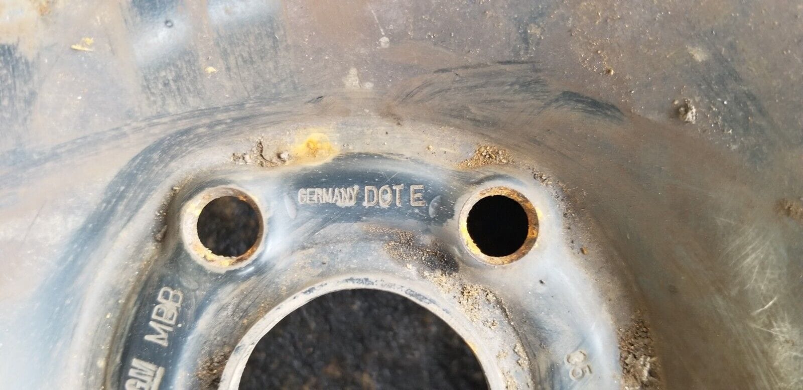 STEEL WHEEL & TYRE 6.5Jx 16H2 205/55R16 - Image 4