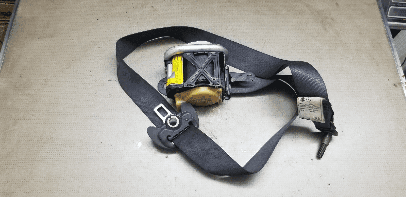 Toyota Land Cruiser Seat Belt 02-09 J120 Passenger Left Front TK-AF2-EF618-P