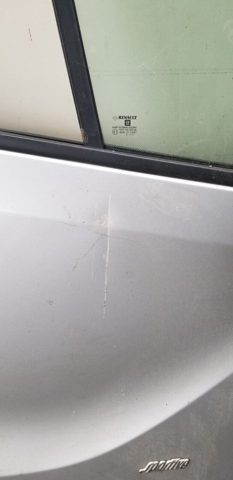 Vauxhall Vivaro Front Door Drivers Side Silver 2015 Diesel - Image 4