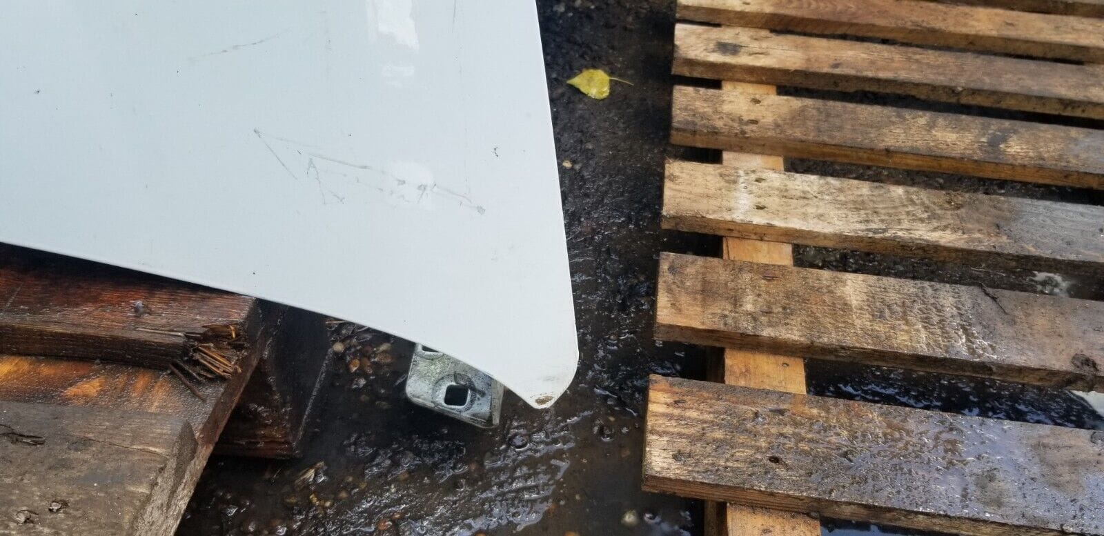 VAUXHALL VIVARO / RENAULT TRAFIC / NISSAN PRIMASTAR BONNET 2001 - 2013 WHITE - Image 4