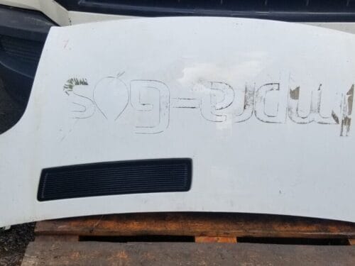 VAUXHALL VIVARO / RENAULT TRAFIC / NISSAN PRIMASTAR BONNET 2001 – 2013 WHITE