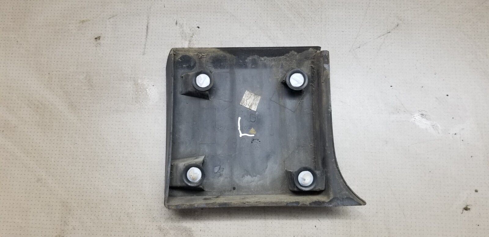 Vauxhall Vivaro Trafic Pillar Trim 768196228R 2015 - 2019 - Image 3