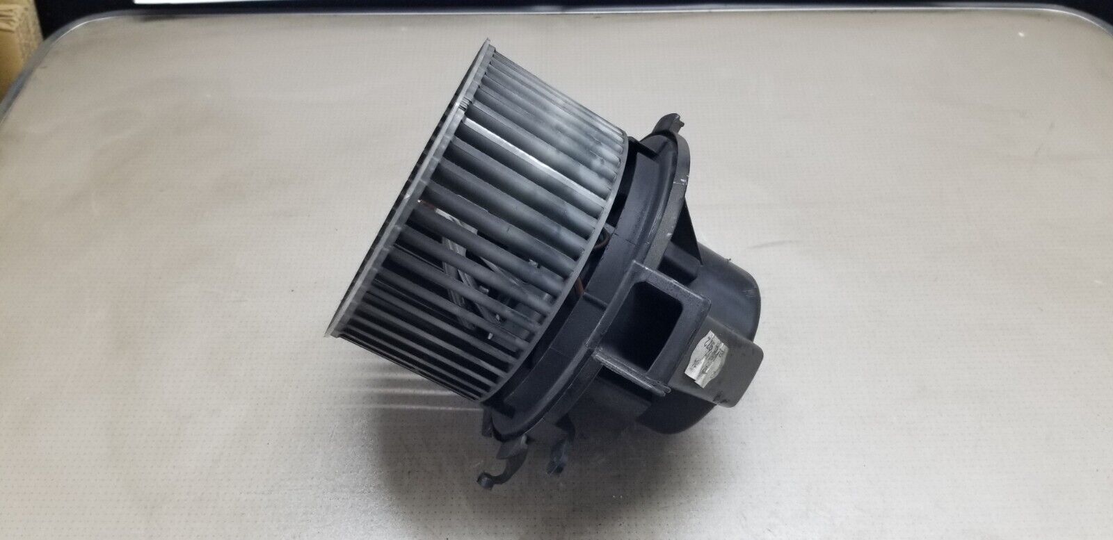 VOLKSWAGEN CRAFTER Heater Blower Motor Fan 2015 2.0 Diesel E7169 - Image 5