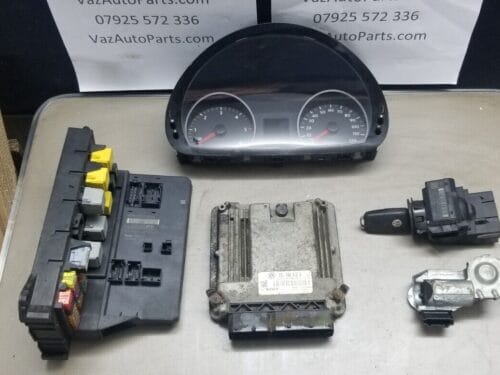 VW Crafter 2013 03L906012Q 2.0 Diesel Turbo ECU Kit – Front View