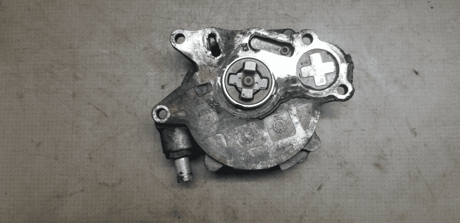 VW GOLF MK6 AUDI A3 SKODA FABIA SEAT VACUUM PUMP 2.0/1.6TDI 2009-2012 03L145100G