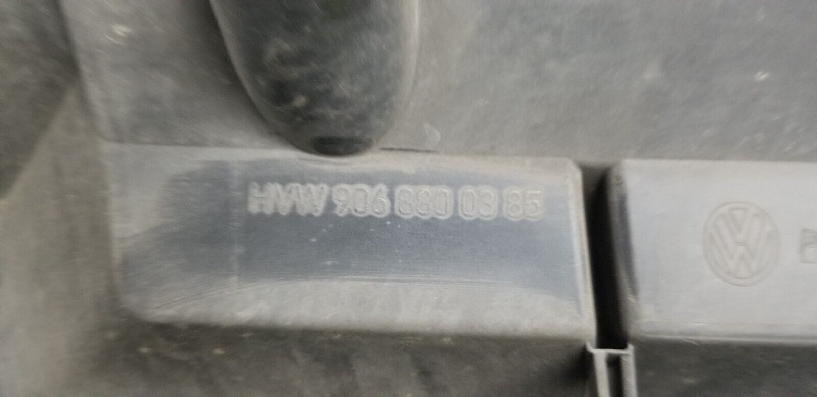 Volkswagen Crafter - Front Grill 2013 Genuine 2E0853653 HVW9068800385 |O - Image 5