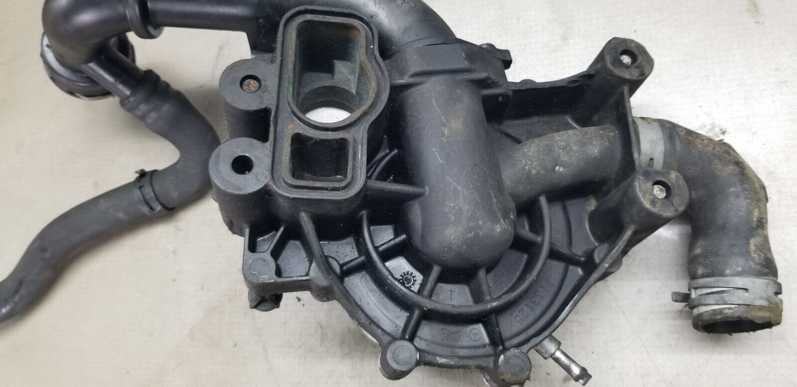 2010 MercedesBenz EClass E 220CDI /BlueTEC Diesel Water Coolant Pump A6512001501 - Image 7