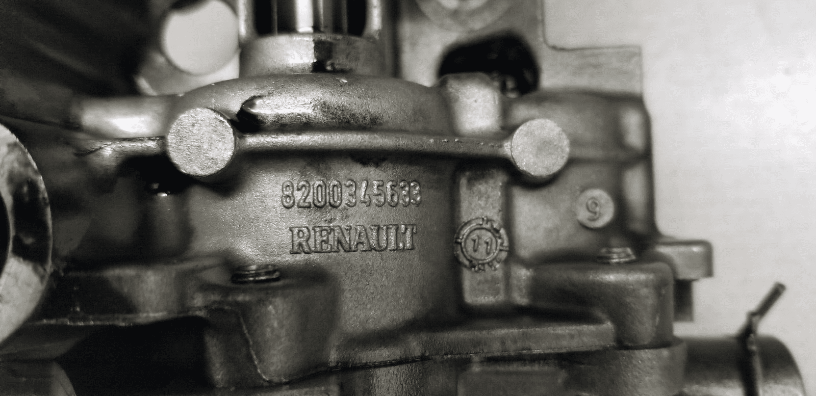 2012 Renault Trafic 8200345633 Oil Pump - Image 5