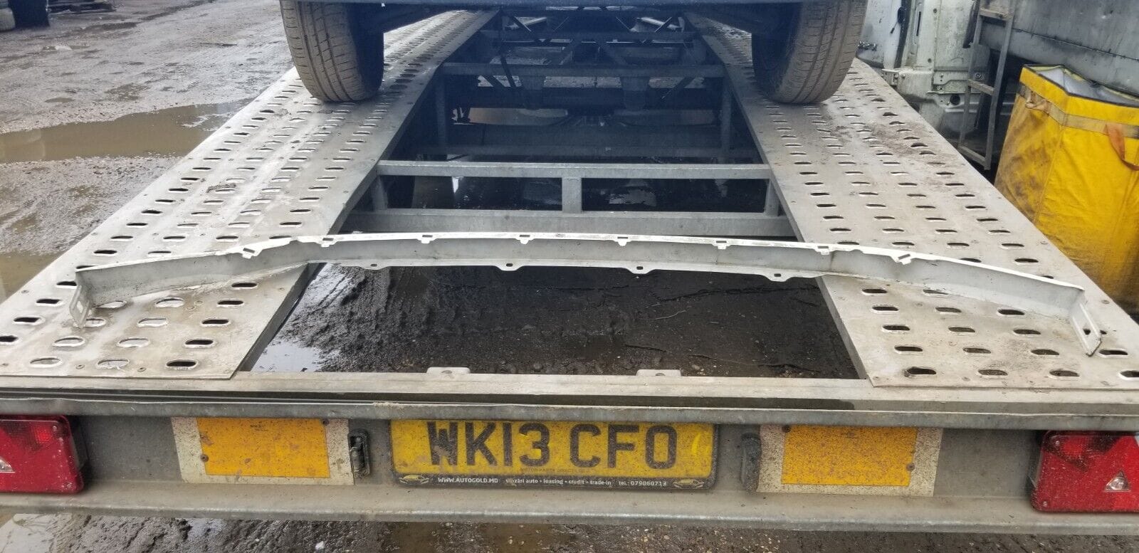 2013 VW Crafter Genuine Grill Holder Lower Trim Upper Panel 2E0853194A - Image 3