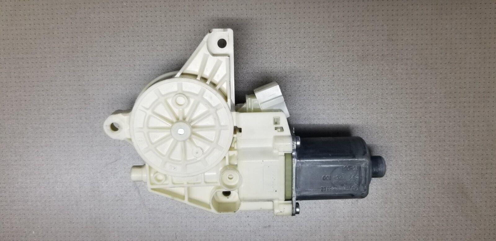 2014 MERCEDES E CLASS W212 FACELIFT WINDOW REGULATOR MOTOR FRONT LEFT SIDE - Image 3