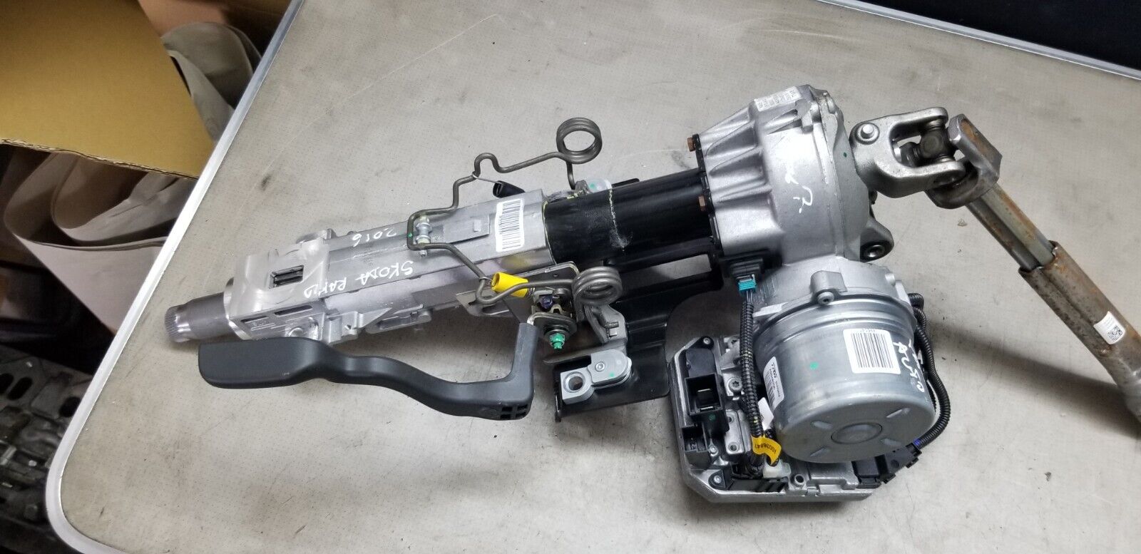 2016 Skoda Rapid 1.6L Diesel Power Steering Column |O - Image 7