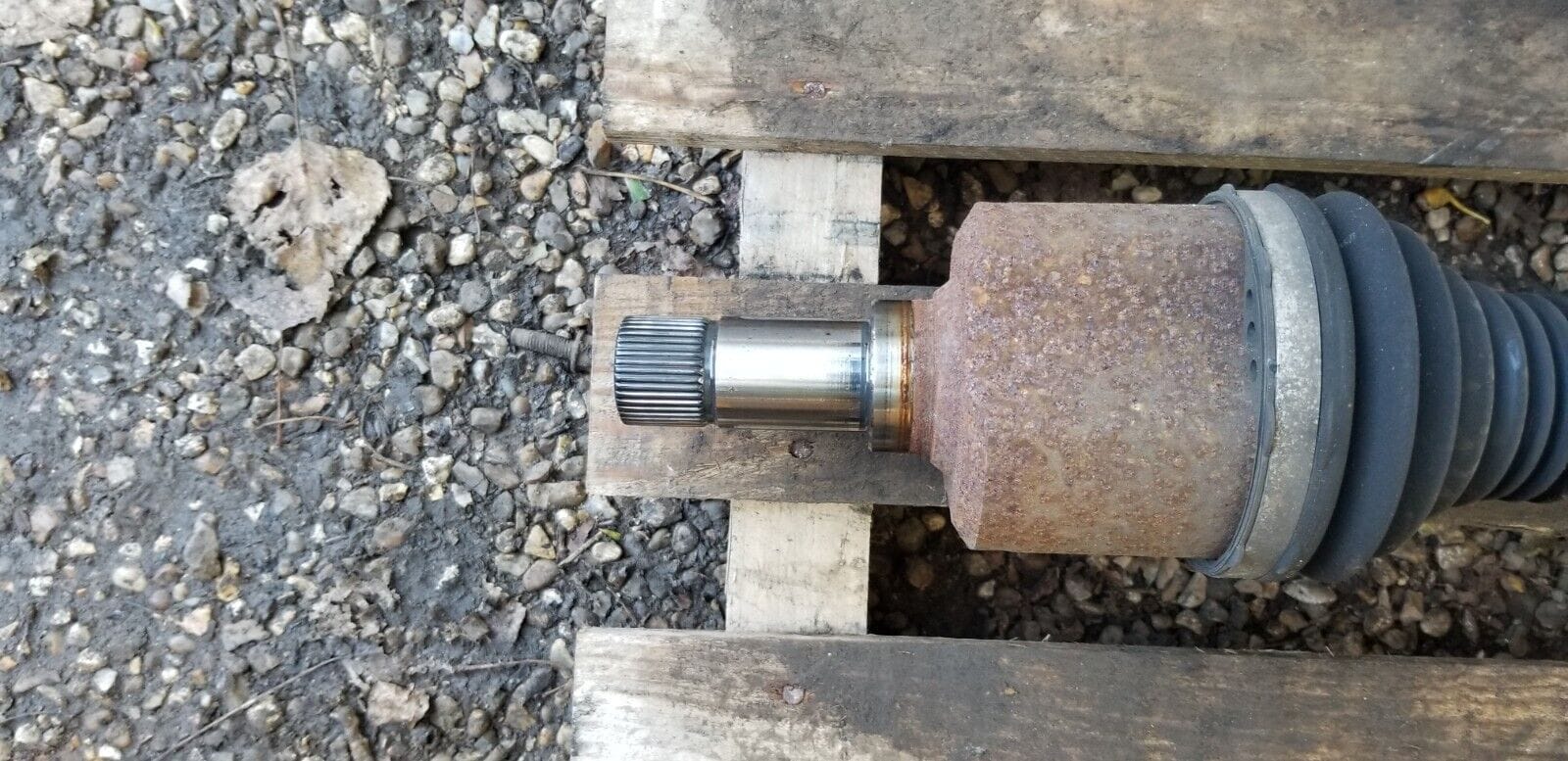 Peugeot Boxer front left driveshaft – used condition